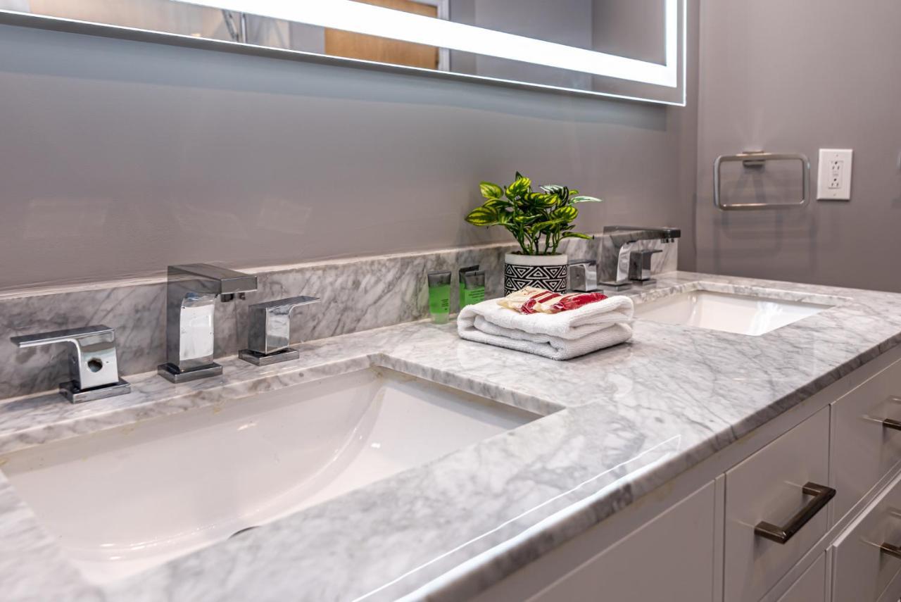 Family Friendly 3-Bedroom Beauty In Le Plateau By Denstays Montréal Eksteriør bilde